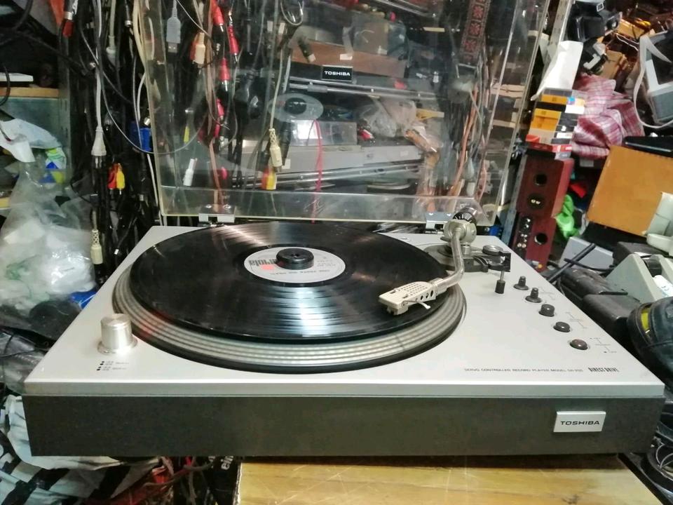 TOSHIBA SR-255, Plattenspieler mit Original-Nadelsystem!