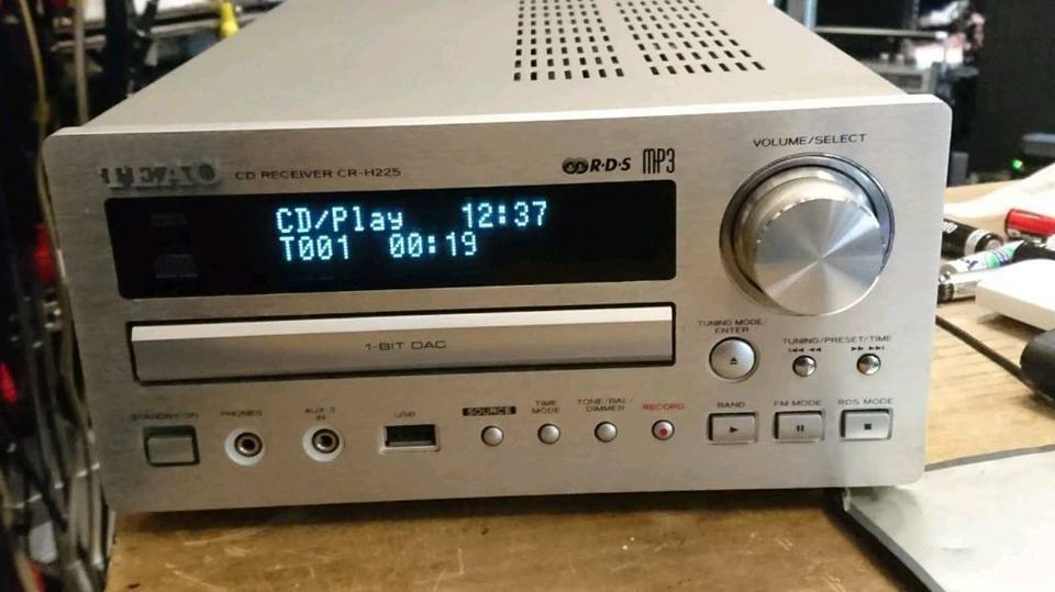 TEAC Model CR-H225, CD Receiver(Tuner/CD/Verstärker) guter Zustan