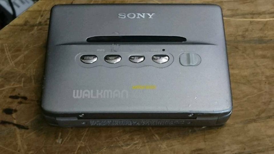 3 SONY Walkman: WM-EX348, WM-EX59, WM-EX512, DEFEKT!!