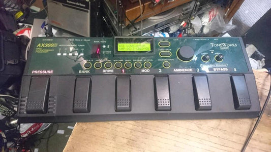 KORG Tone Works AX300B, Effekt-Gerät