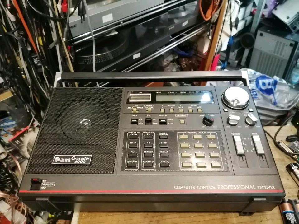 PAN CRUSADER 8000 Professional, Radio mit Zubehör!!