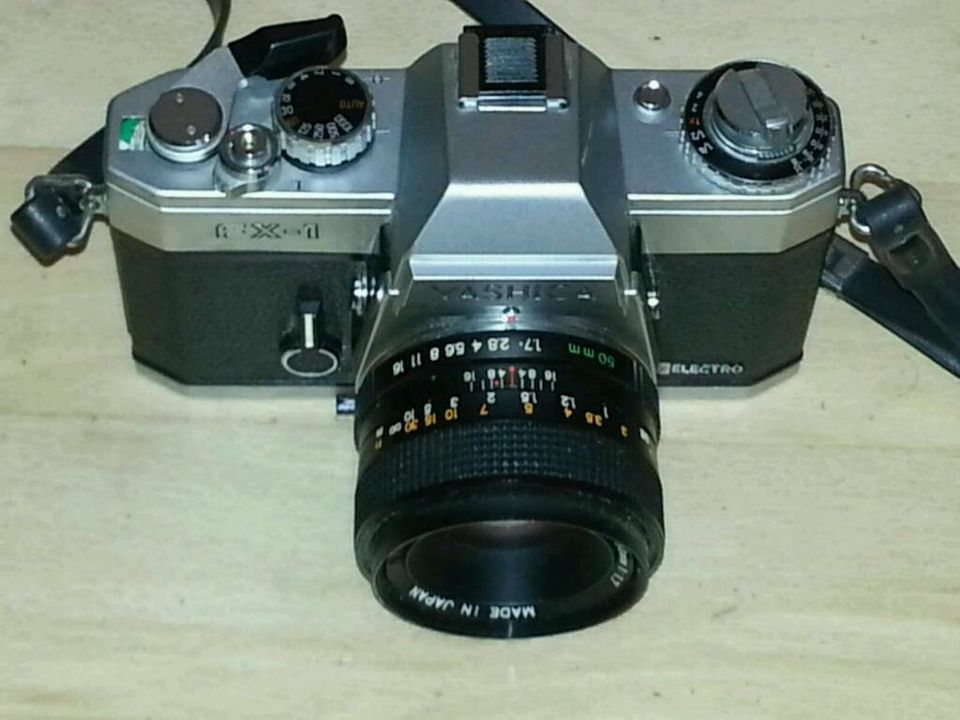 YASHICA FX-1 Camera und Objektiv YASHICA Lens ML 50 mm 1:1.7