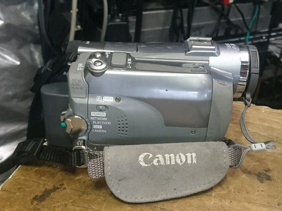 CANON MVX300E, MiniDV-Videocamera mit Zubehör!!