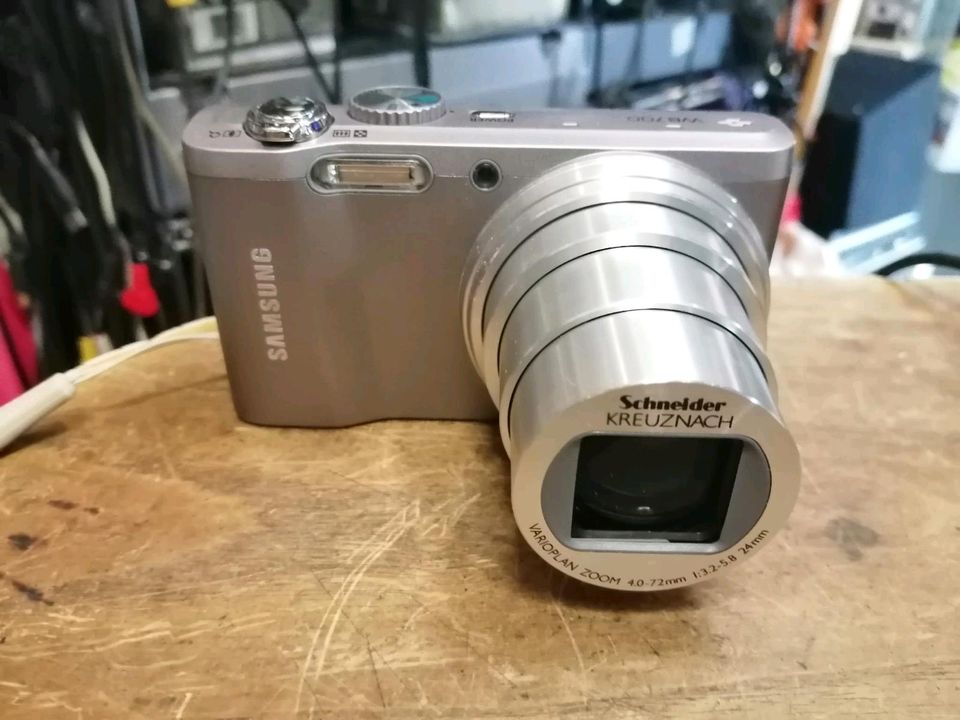 SAMSUNG WB700, Digital-Kamera mit Zubehör!!