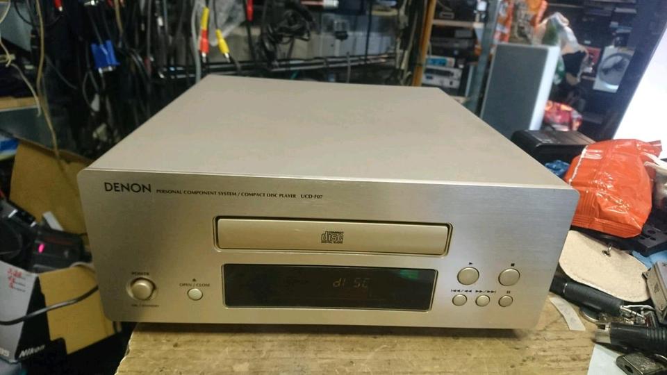 DENON UNIT No. UCD-F07, CD-Player OHNE Fernbedienung!!