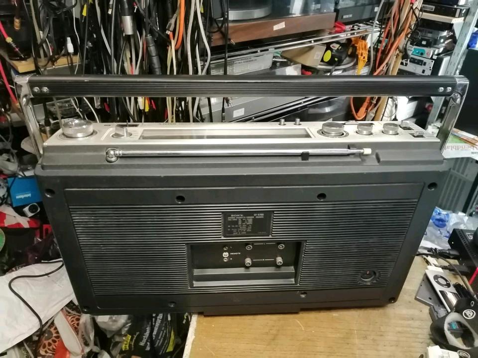 SONY CF-570S, Stereo Radio-Cassetten-Recorder, etwas DEFEKT!!