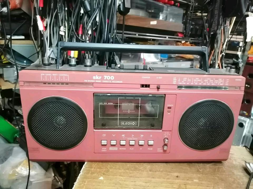 RFT SKR 700, Radio-Cassetten-Recorder, etwas DEFEKT!!