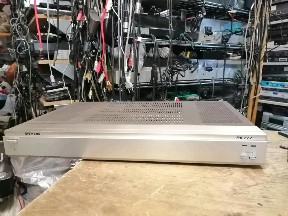 SIEMENS RE777 Stereo Power Amplifier /Verstärker, guter Zustand!!