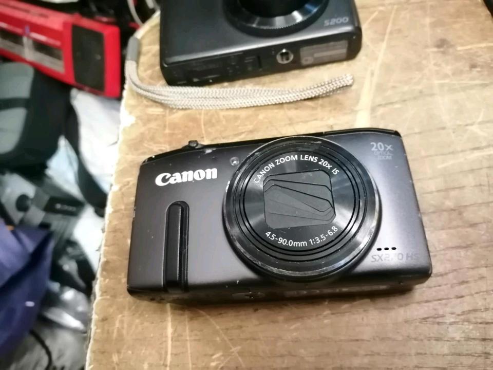CANON POWERSHOT SX270 HS + S200, Digital-Kameras, DEFEKT!!