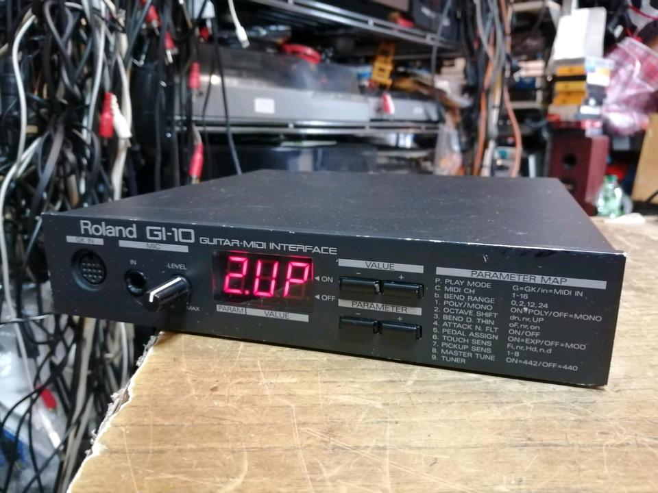 ROLAND GI-10, Guitar-Midi Interface, mit Universal-Adapter!!