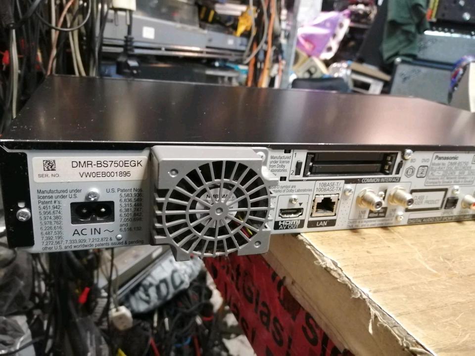 PANASONIC DMR-BS750, Blu-Ray-Recorder, 250 GB Festplatte HDD!!