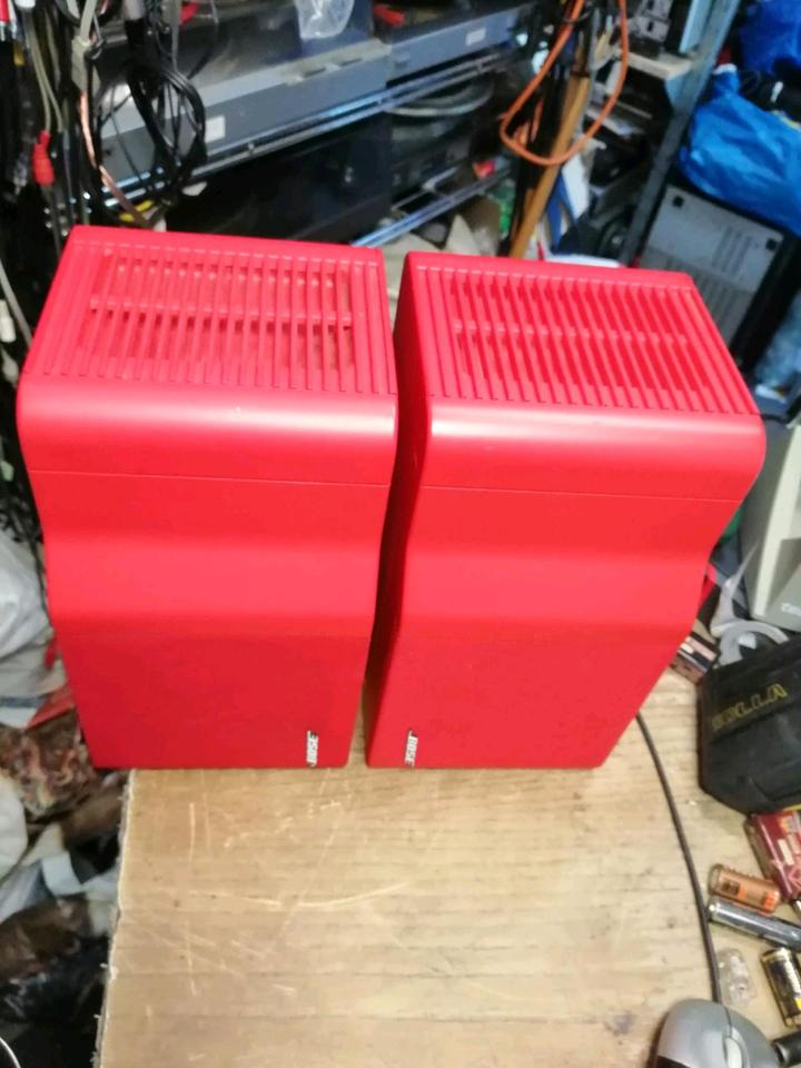 BOSE Freestyle Speaker System, Farbe: ROT, guter Zustand!!