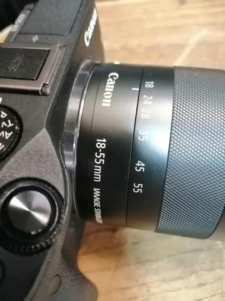 CANON EOS M3, Digital-Kamera mit Objektiv, DEFEKT!!!