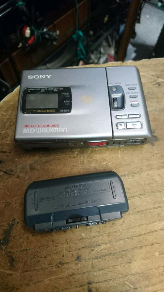 SONY MZ-R30, Minidisc-Recorder mit Zubehör!!!