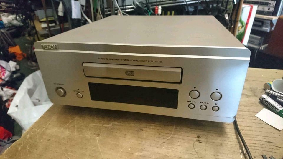 DENON UCD-F88, CD-Player OHNE Fernbedienung, DEFEKT!!