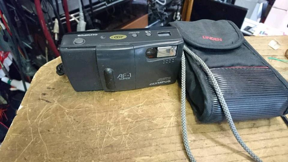 OLYMPUS AF - 1 SUPER, Analog-Kamera mit Original-Tasche!!