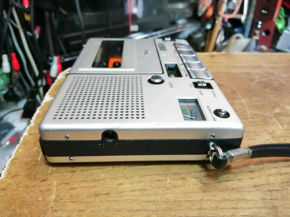 SONY TC-150 Cassetten-Recorder, ohne Adapter! Guter Zustand!