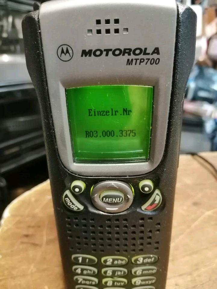 MOTOROLA MTP700, Handfunkgerät, OHNE Ladegerät!!