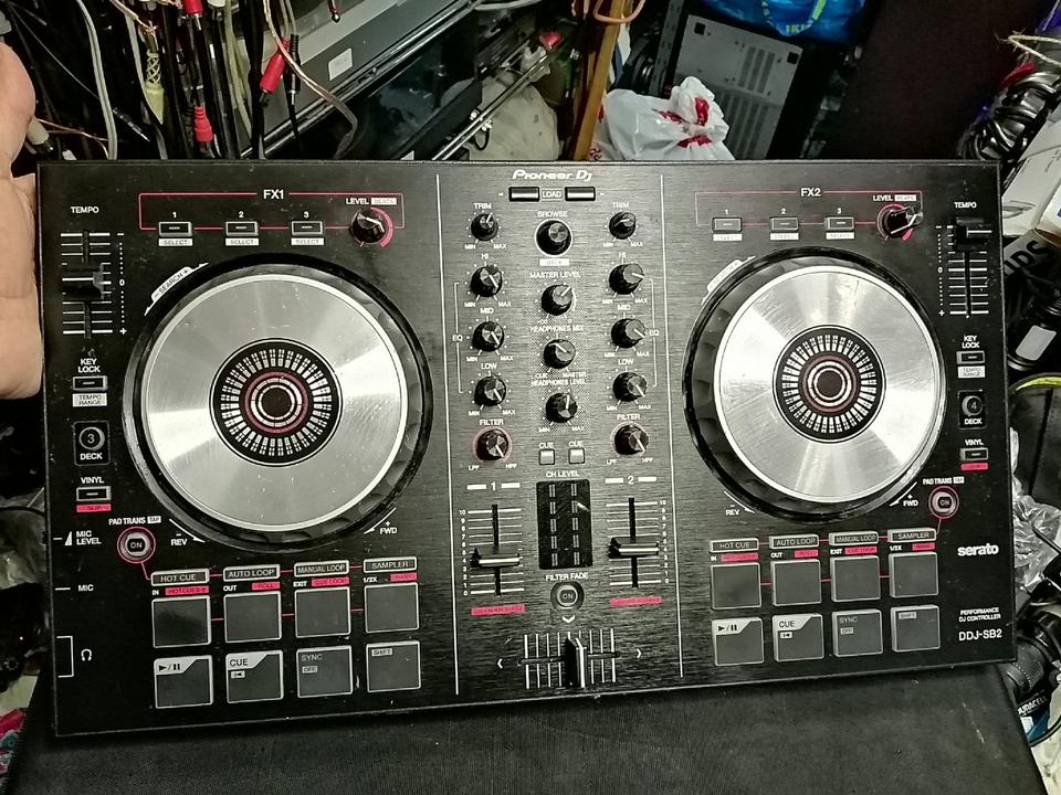 PIONEER DDJ-SB2, DJ-Controller, guter Zustand!!