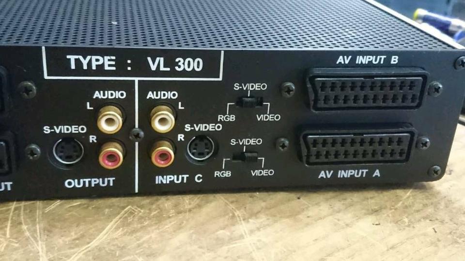 ELRO Electronic VL 300, VideoLimiter mit Universal-Adapter