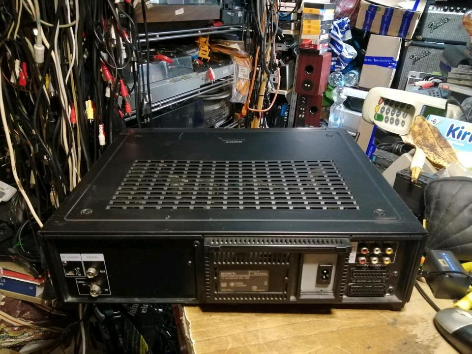 SONY SLV-E9VC, Videocassettenrecorder, DEFEKT!!!