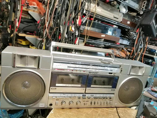 SHARP GF-500H, Radio-Cassetten-Recorder, etwas DEFEKT!!!
