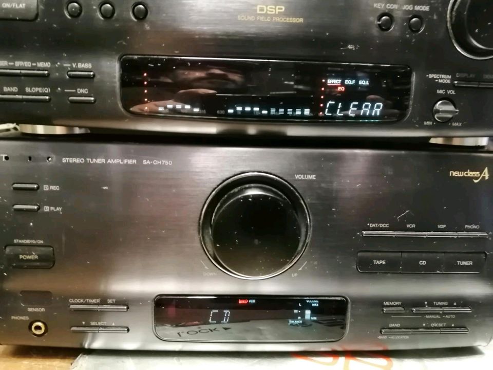 TECHNICS Anlage: SA-CH750 Amplifier, Sound Processor, CD-Player .