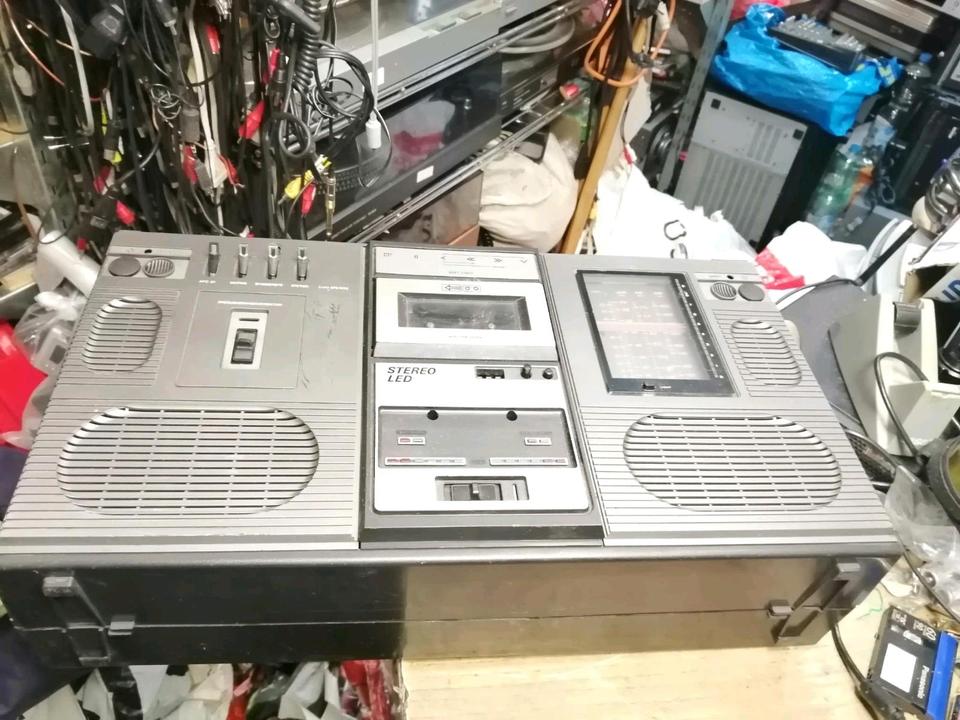 RFT STERACORD SKR501, Radio-Cassetten-Recorder, etwas DEFEKT!!!