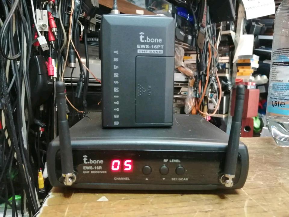 T. BONE UHF Receiver DS16R + EWS-16PT Sender, OHNE Mikrofon!!!