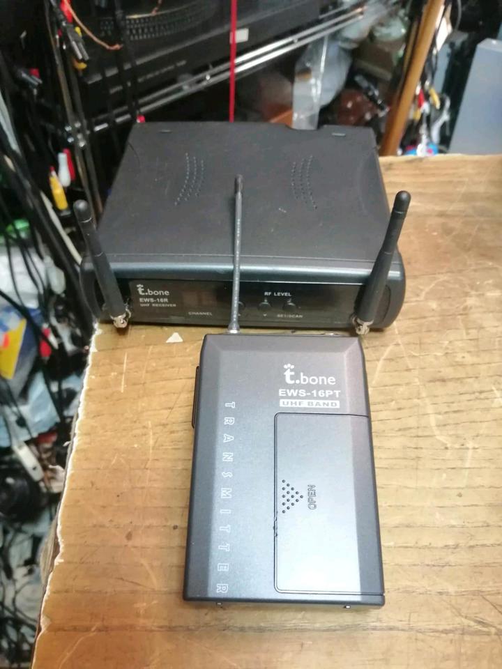 T. BONE UHF Receiver DS16R + EWS-16PT Sender, OHNE Mikrofon!!!