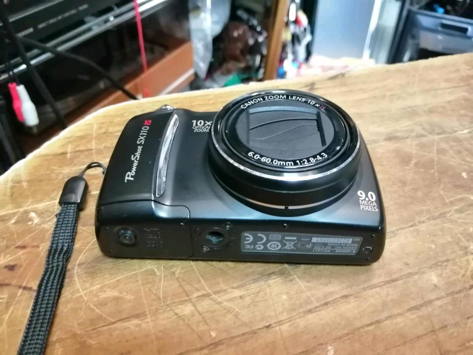CANON POWERSHOT SX110, Digital-Kamera OHNE Speicherkarte!