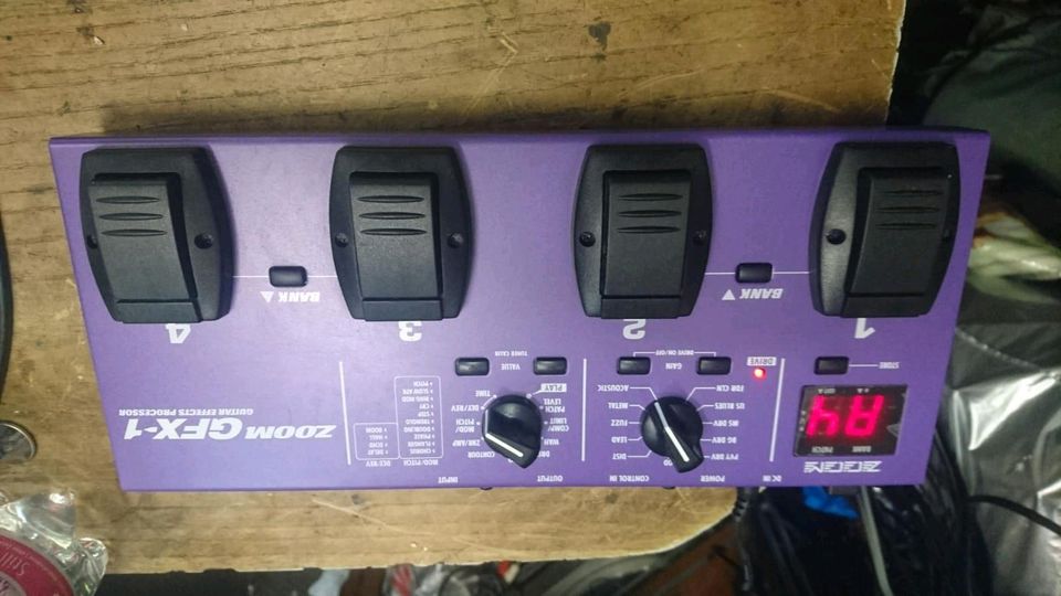 ZOOM GFX-1, Guitar Effects Processor/Gitarren Effekt-Gerät!!