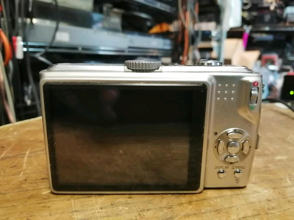 PANASONIC TZ5, Digital-Kamera mit Zubehör! Guter Zustand!!