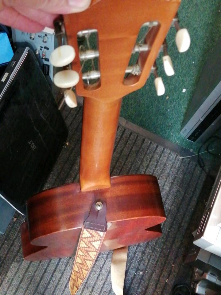 FRAMUS Amateur 5/1, Akustik-Gitarre, mit Gitarrengurt!!