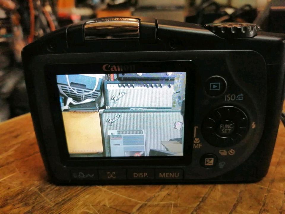 CANON PowerShot SX100 IS, Digital-Kamera OHNE Speicherkarte!!!
