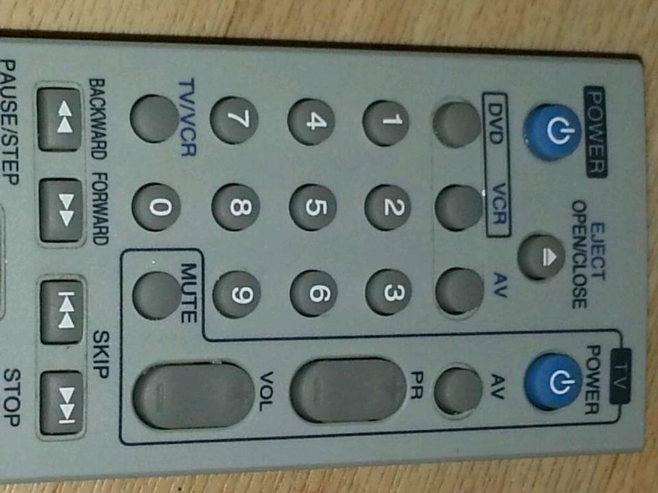 LG 6711R1PO72A; Original-Fernbedienung , DVD/VCR Remote Control