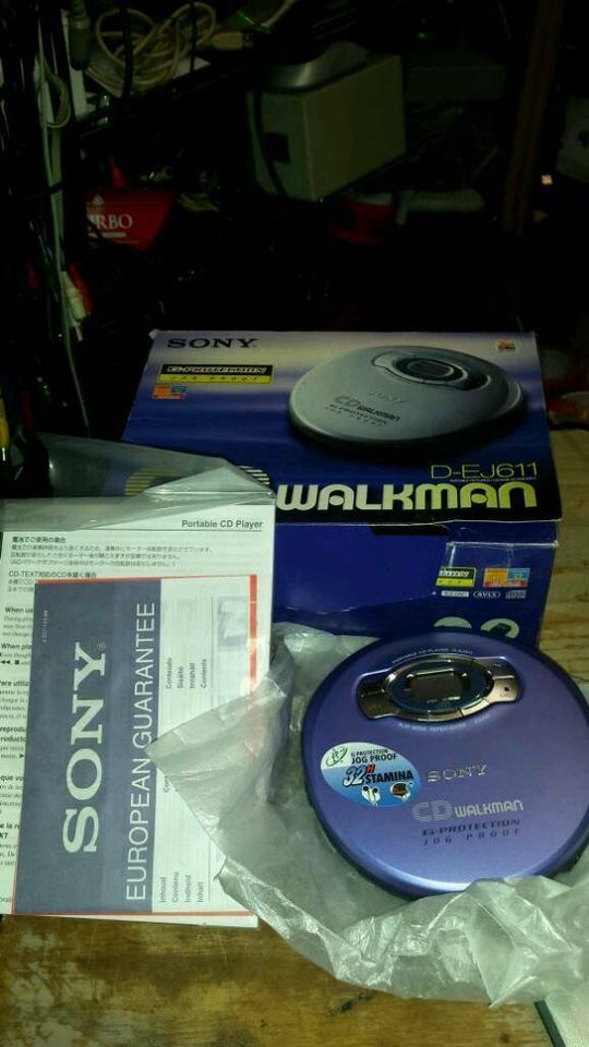 SONY D-EJ 611 CD-Walkman; NEU & OVP, Farbe: blau