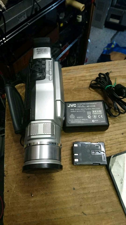 JVC GT-VF10EG, Digital Video Camera, mit Zubehör, guter Zustand!