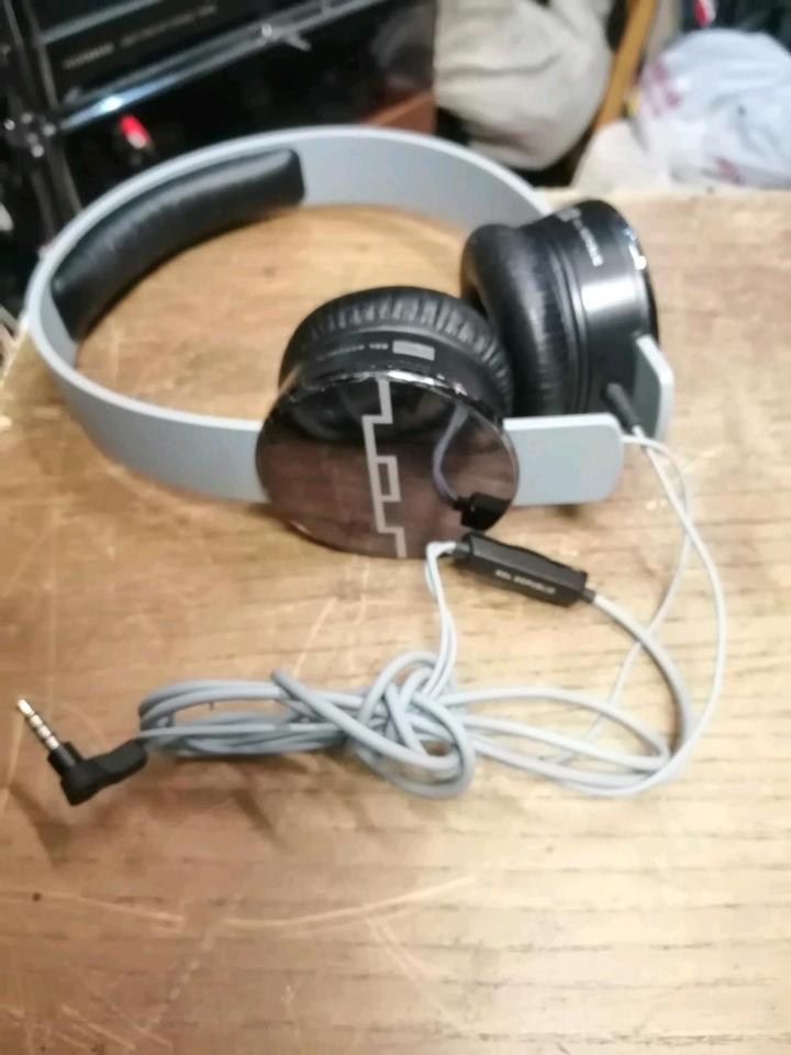 SOL REPUBLIC - Kopfhörer, Kabel mit 6,3 mm Klinkestecker!!