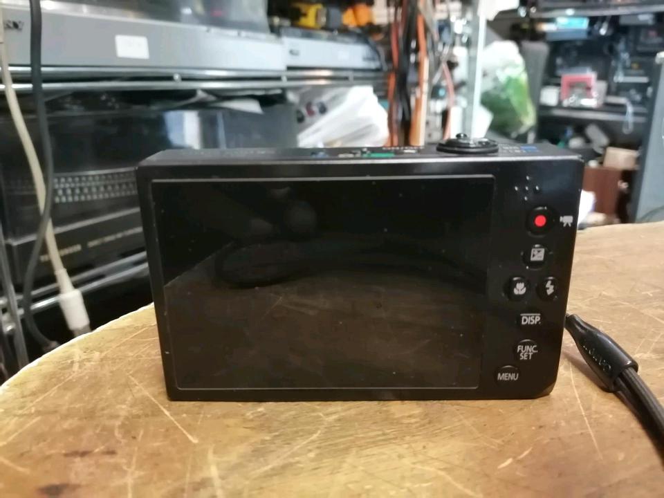 CANON IXUS 500 HS, Digital-Kamera mit Zubehör, guter Zustand!!