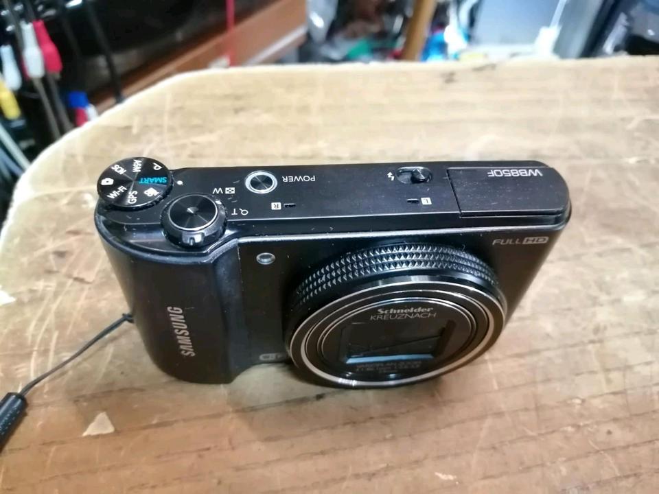 SAMSUNG WB850F, Digital-Kamera mit Zubehör, OHNE Speicherkarte!!