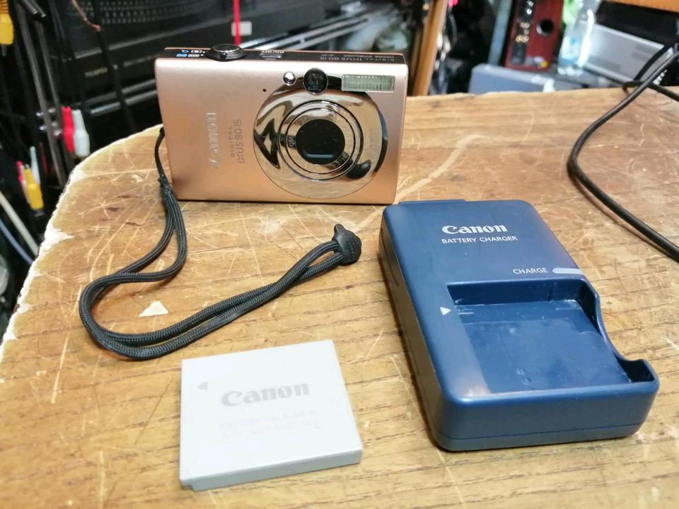 CANON IXUS 80 IS, Digital-Kamera mit Zubehör!!