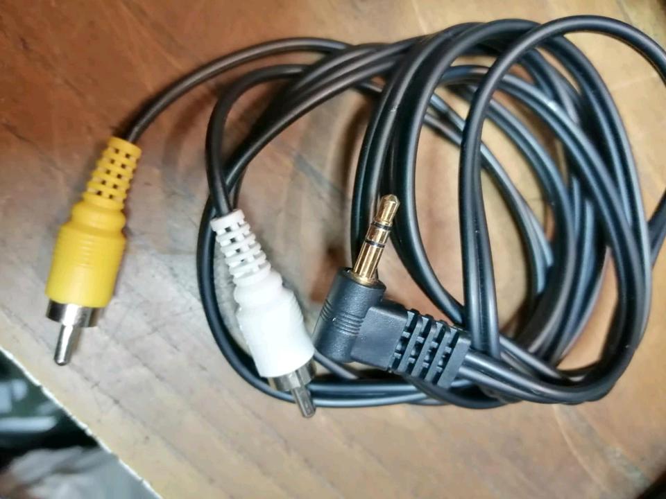 SAMSUNG VP-W60, Videocamera Hi8 und Video 8, mit Zubehör!!!