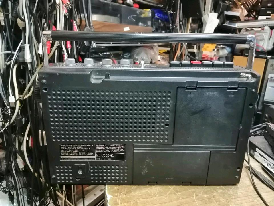 SHARP GF-6500, Radio-Cassetten-Recorder, etwas DEFEKT!!