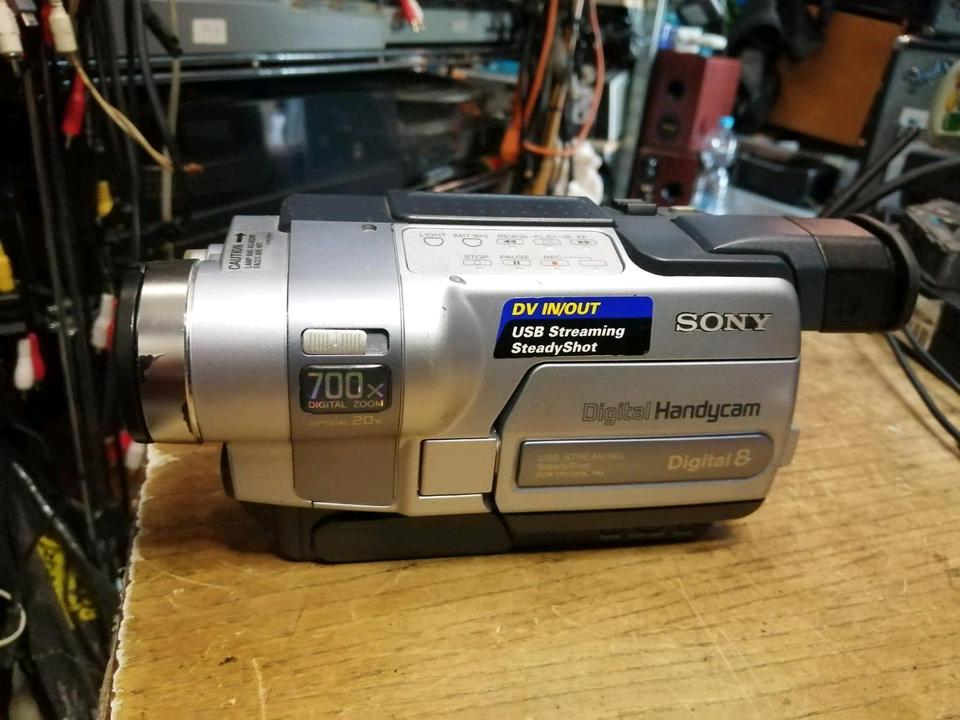 SONY DCR-TRV250E Videocamera Digital 8,guter Zustand!!!