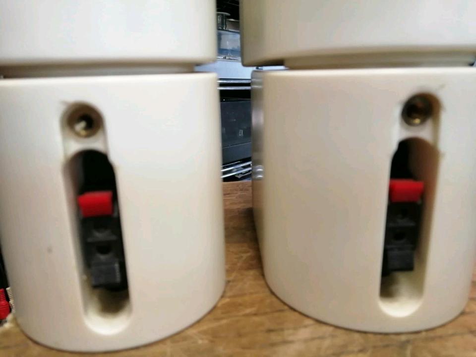 BOSE Lifestyle Series II, 2 Boxen mit Halterungen, guter Zustand!