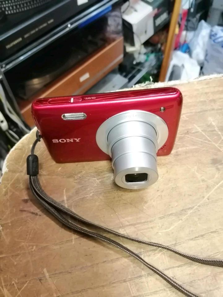 SONY Optical SteadyShot DSC-W670, Digital-Kamera mit Zubehör!!