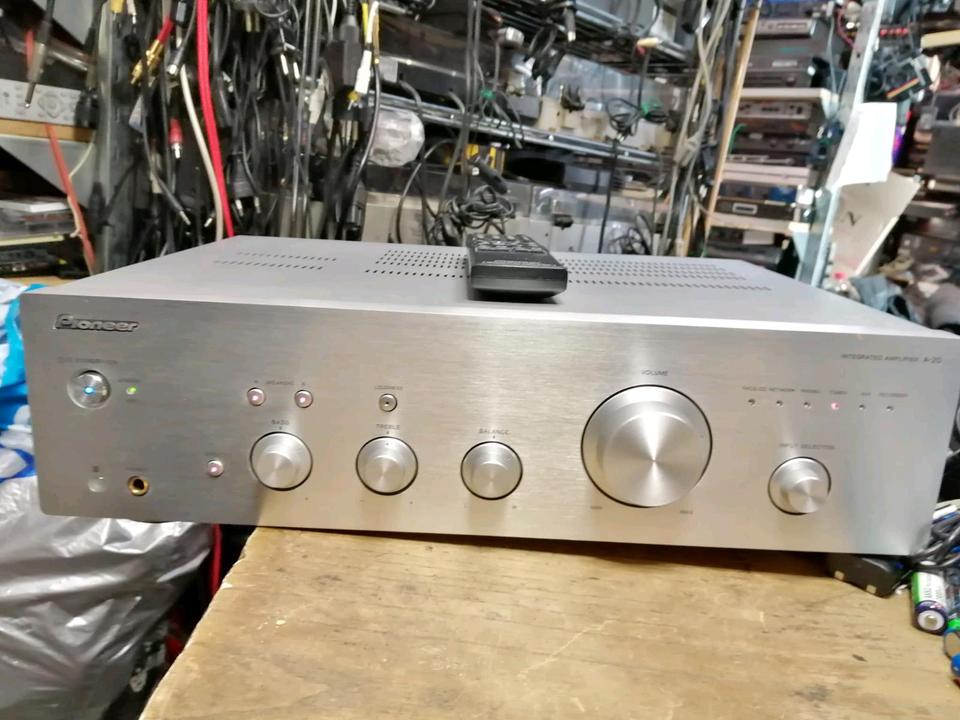 PIONEER A-20-S, Integrated Amplifier mit Original-Fernbedienung!!