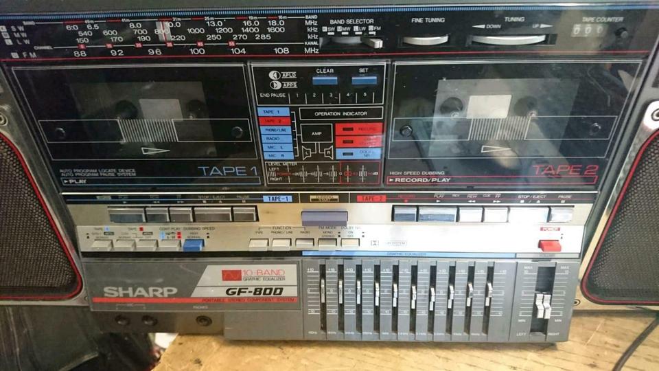 SHARP GF-800H(D), Doppel-Radiocassetten-Recorder, DEFEKT!