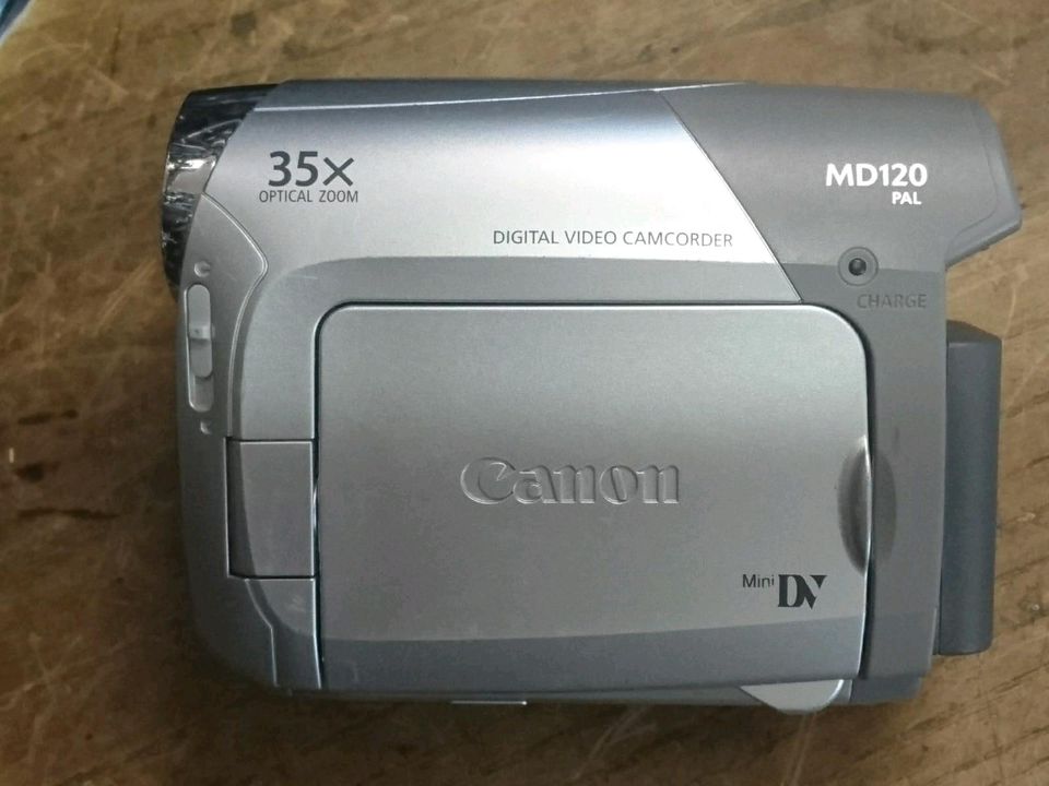 CANON MD-120, MiniDV-Videocamera mit Zubehör!!